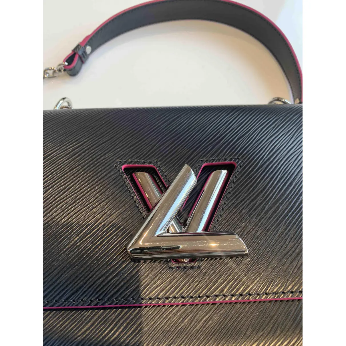 Buy Louis Vuitton Twist leather handbag online