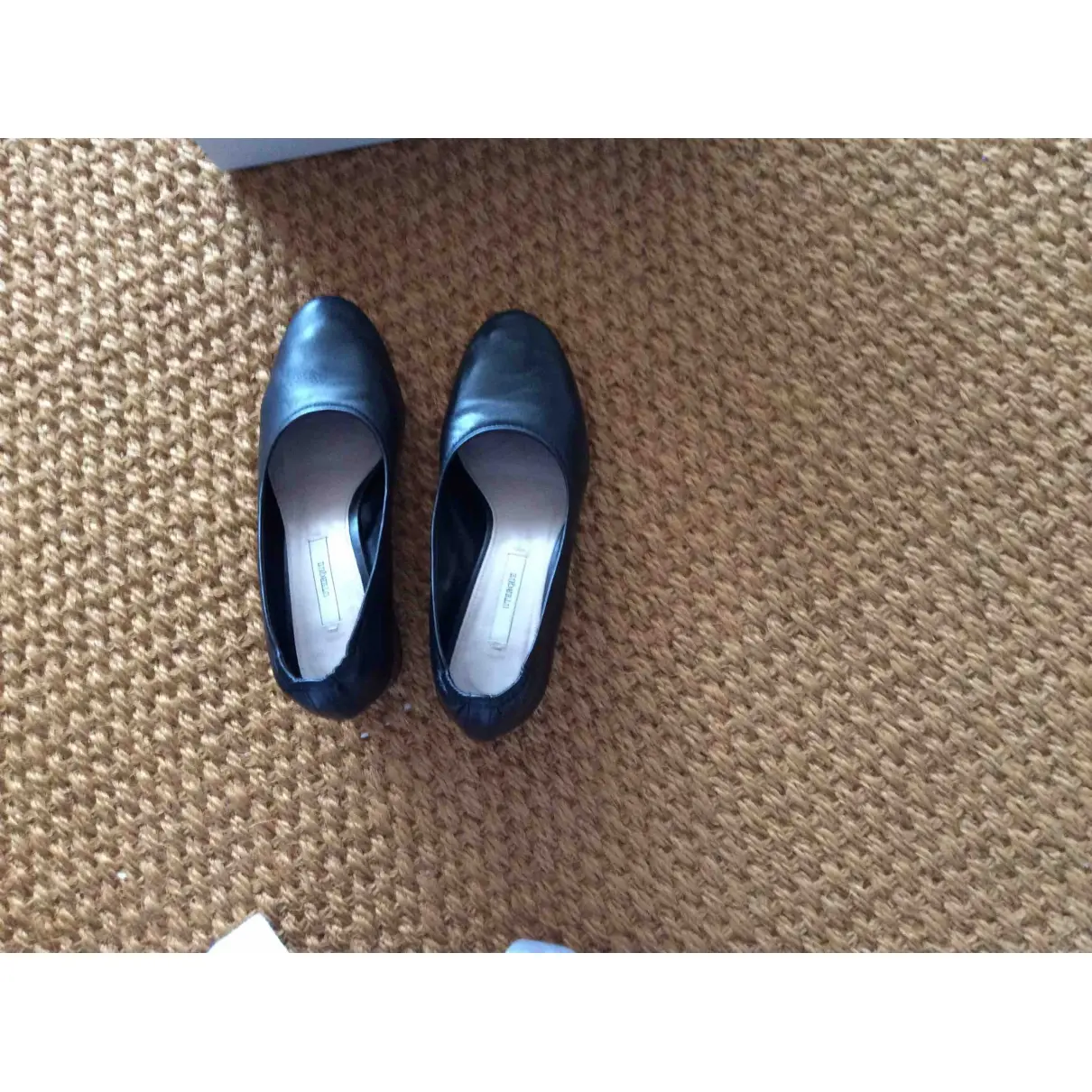 Uterque Leather heels for sale
