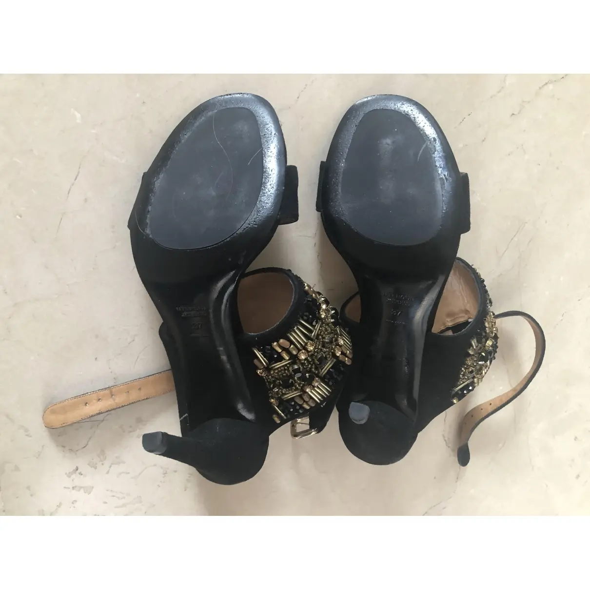 Uterque Leather heels for sale