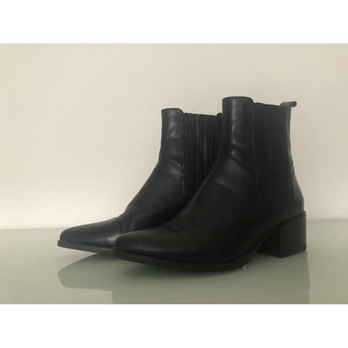 Buy Vagabond Leather ankle boots online