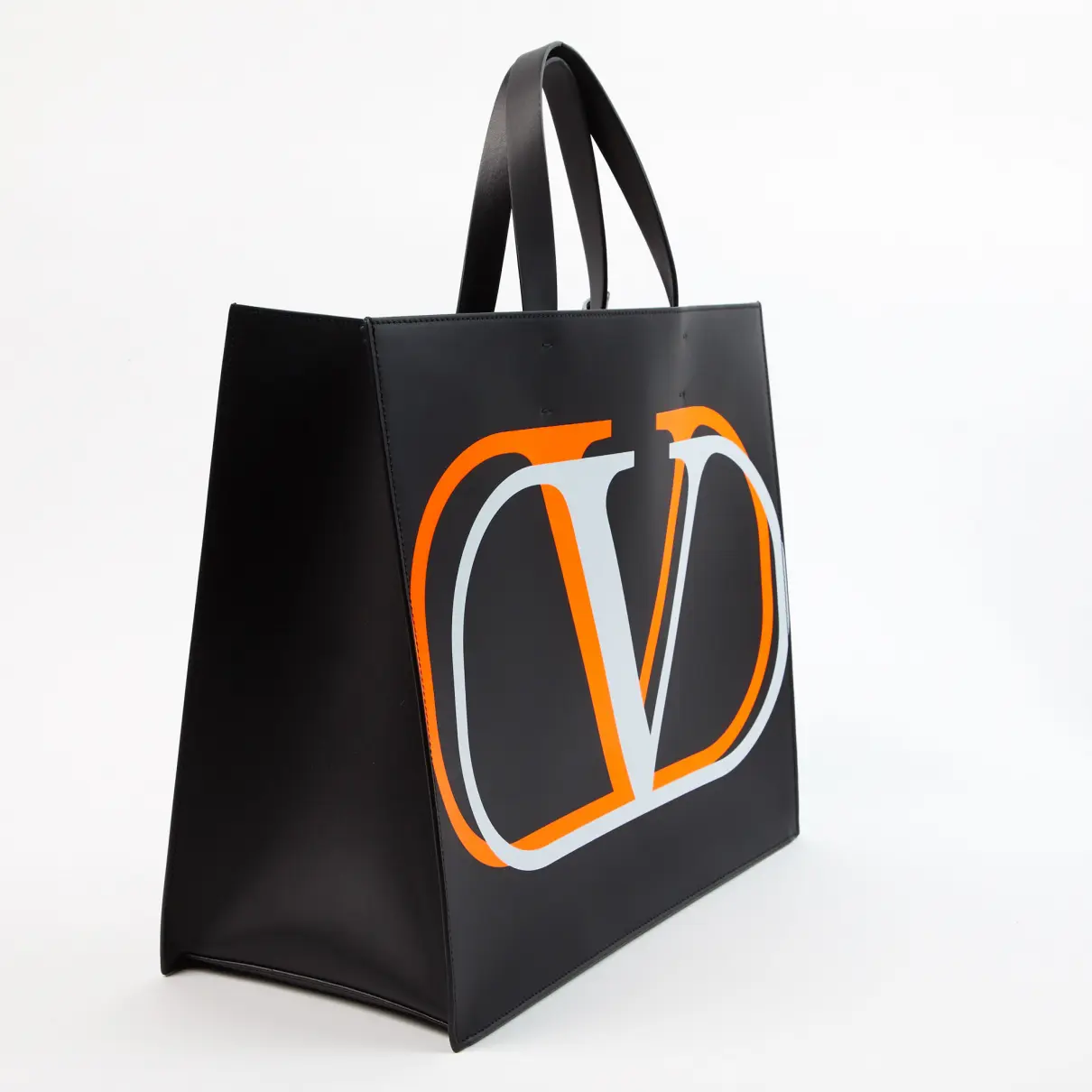 Buy Valentino Garavani Leather bag online