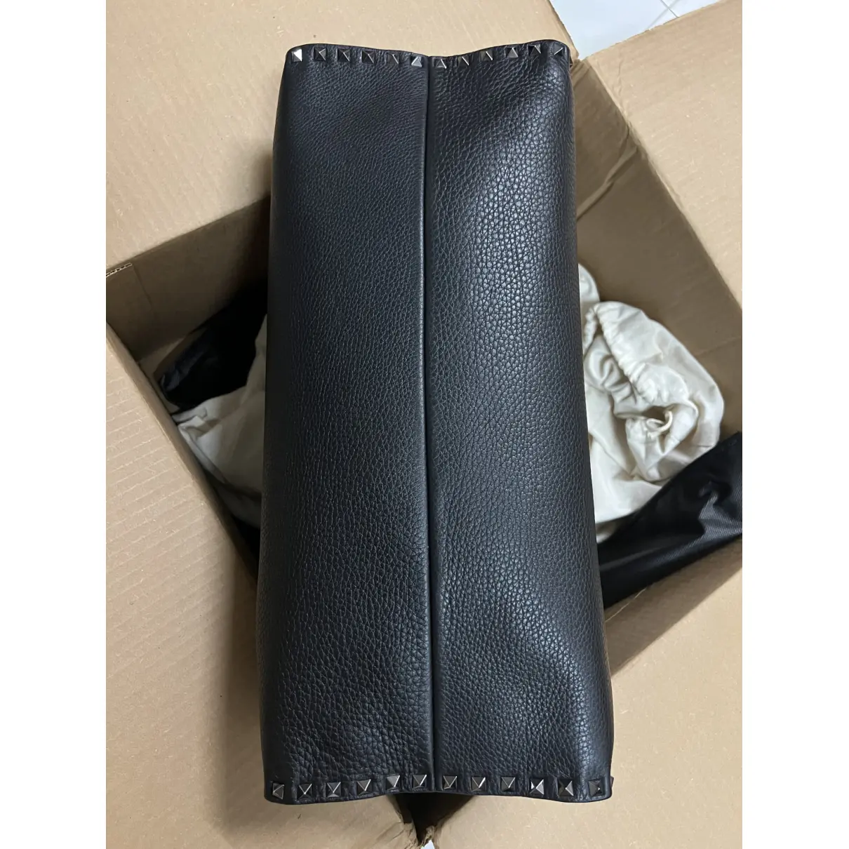 Leather satchel Valentino Garavani