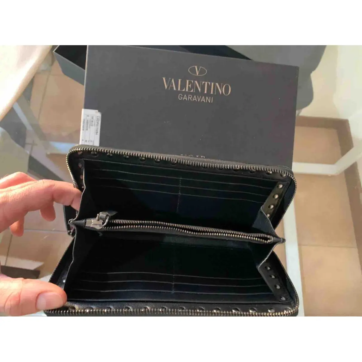 Leather wallet Valentino Garavani