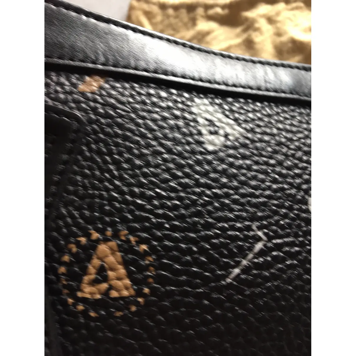 Leather handbag Valleverde