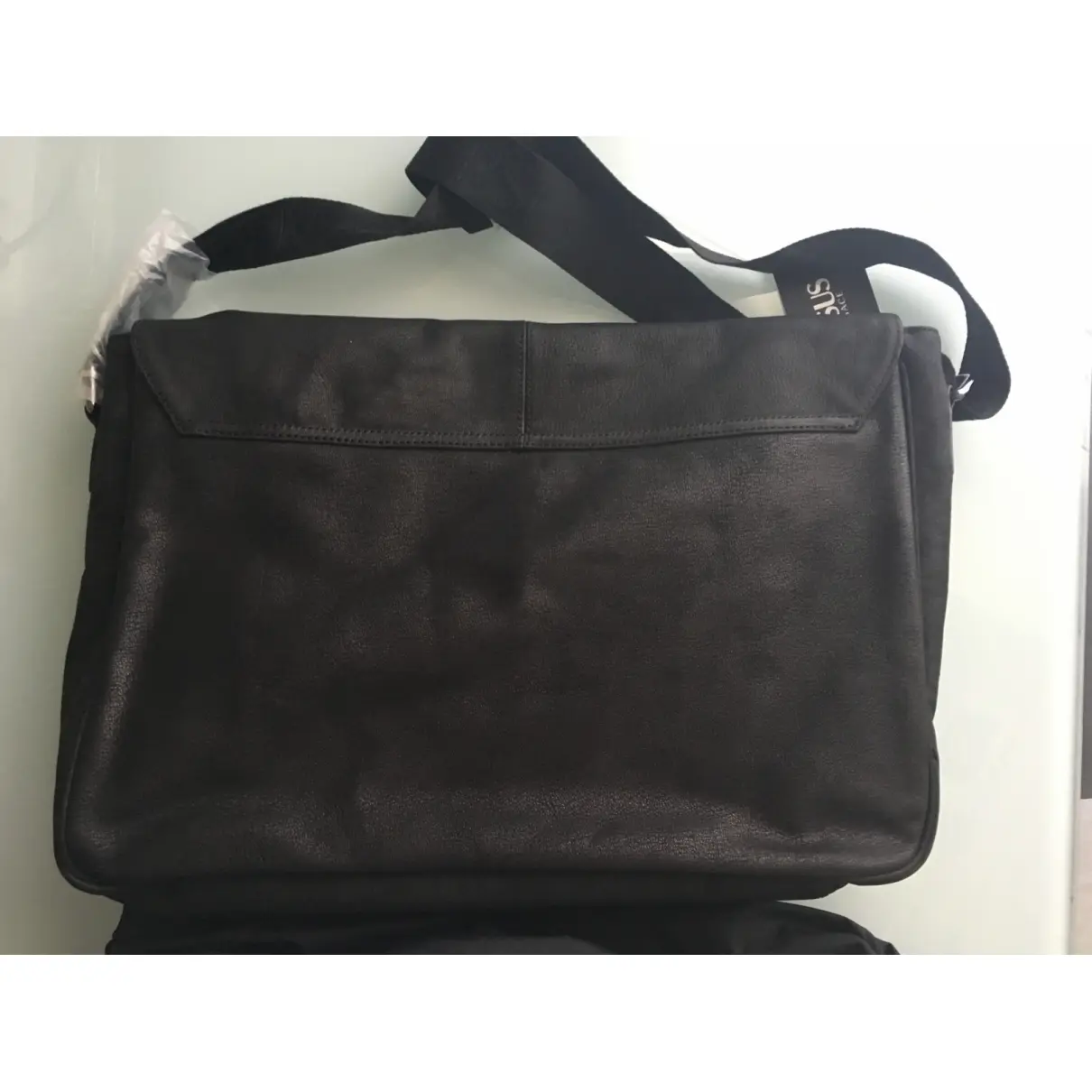 Buy Versus Leather satchel online - Vintage