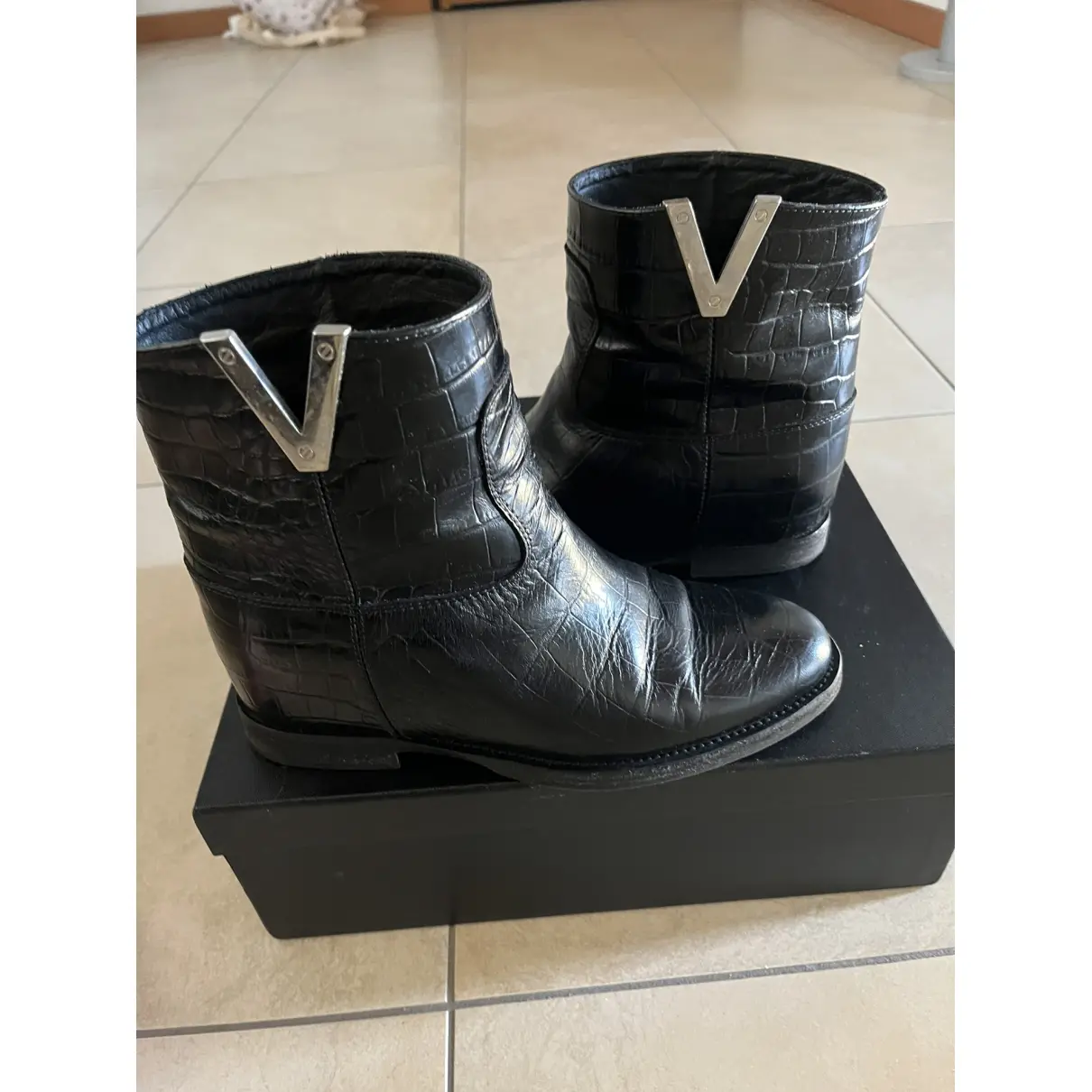 Luxury Via Roma xv Ankle boots Women