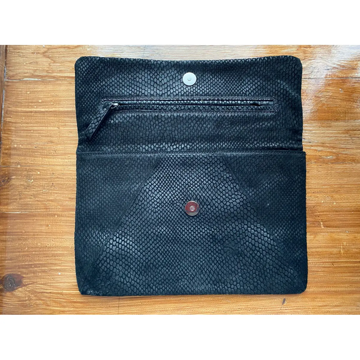 Leather clutch bag Yvonne Kone