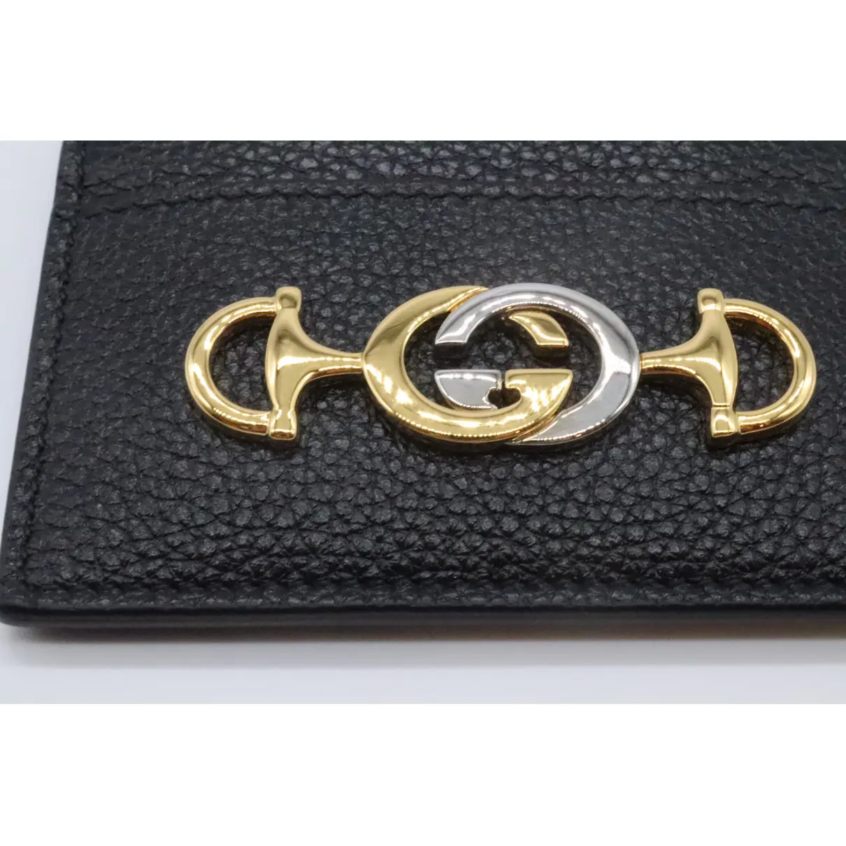 Buy Gucci Zumi leather purse online