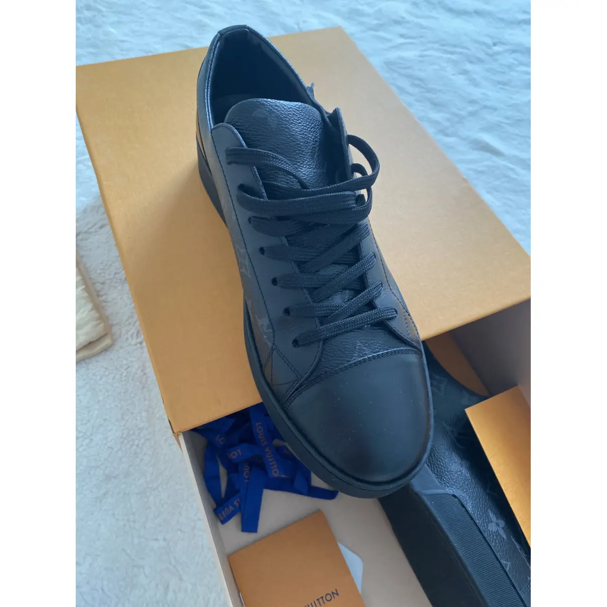 Buy Louis Vuitton LV Trainer low trainers online