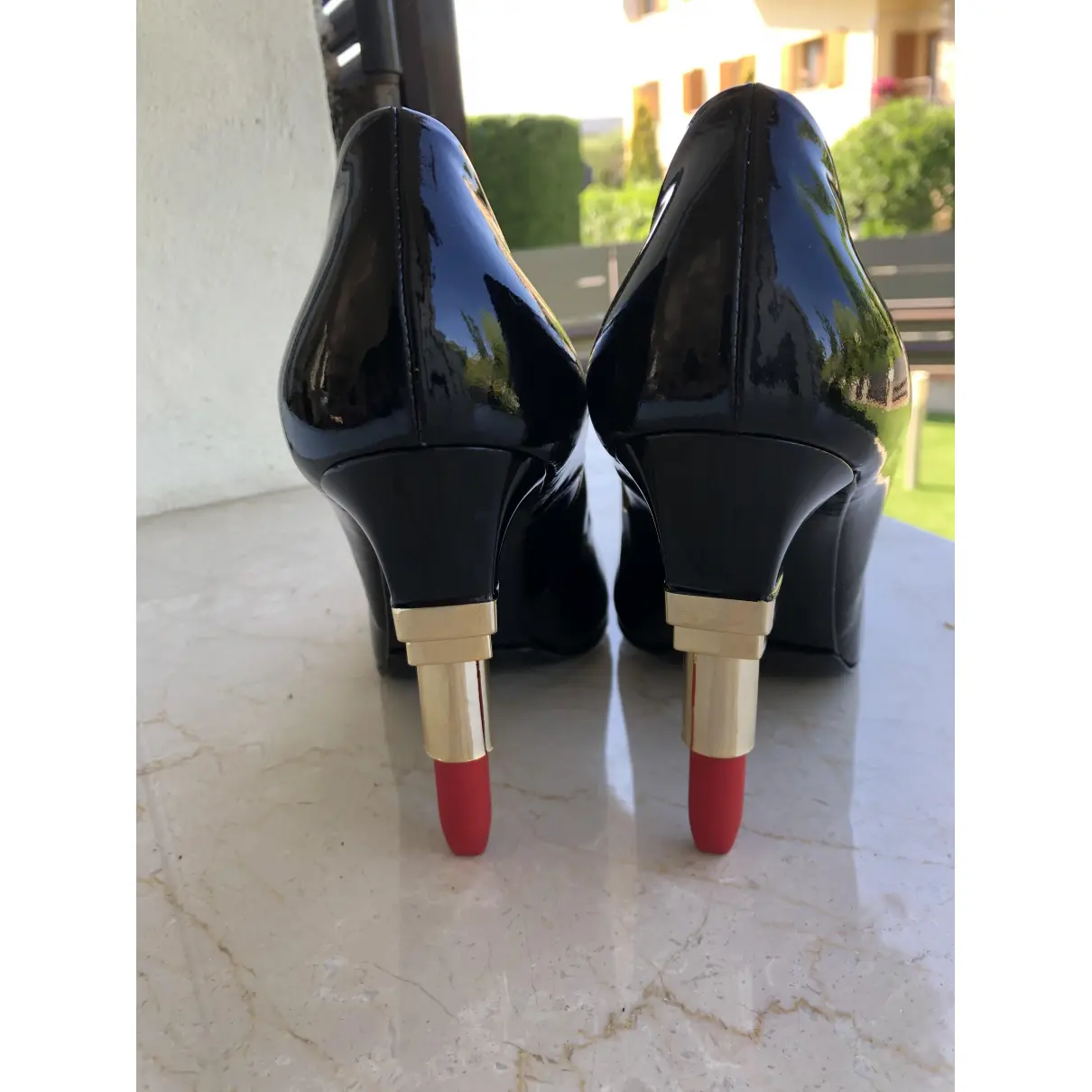Patent leather heels Alberto Guardiani