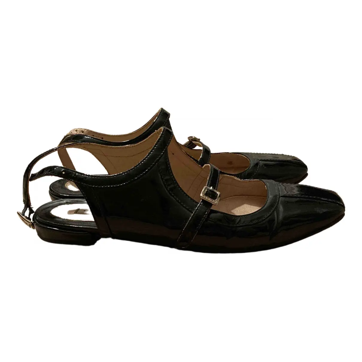 Patent leather sandals Carven