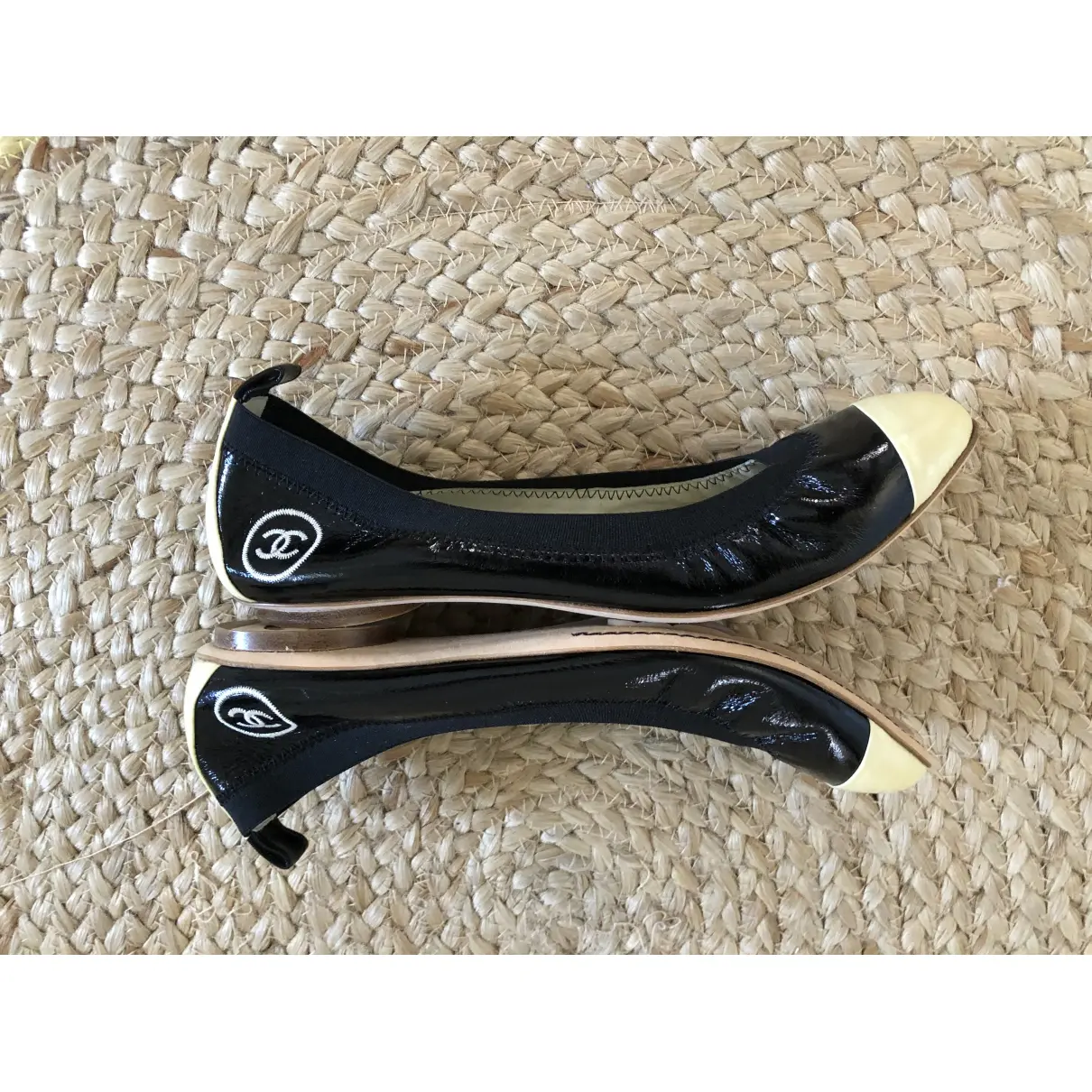 Buy Chanel Patent leather ballet flats online