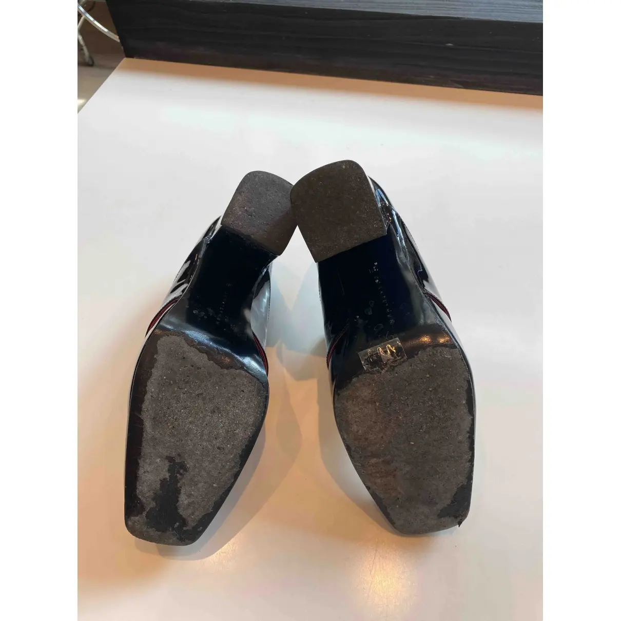 Patent leather heels Dorateymur