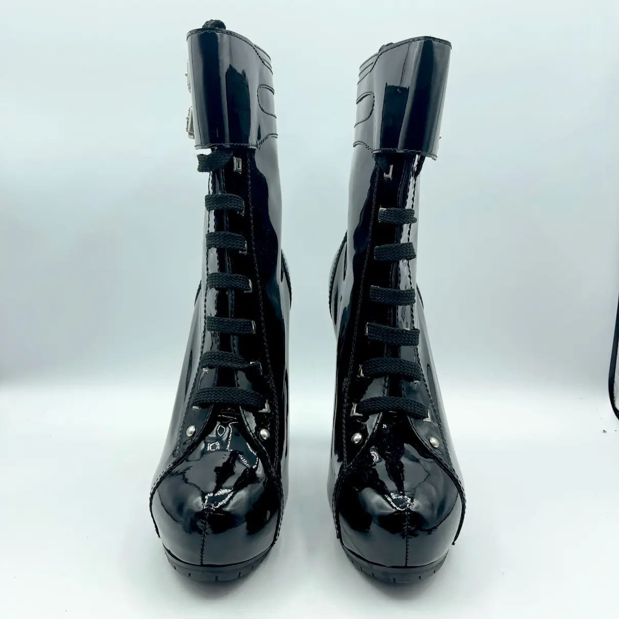 Patent leather ankle boots Dsquared2