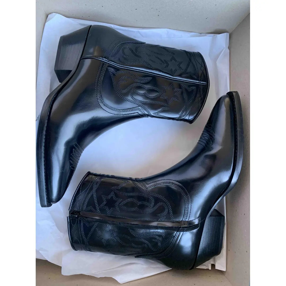 Fall Winter 2020 patent leather western boots Sandro