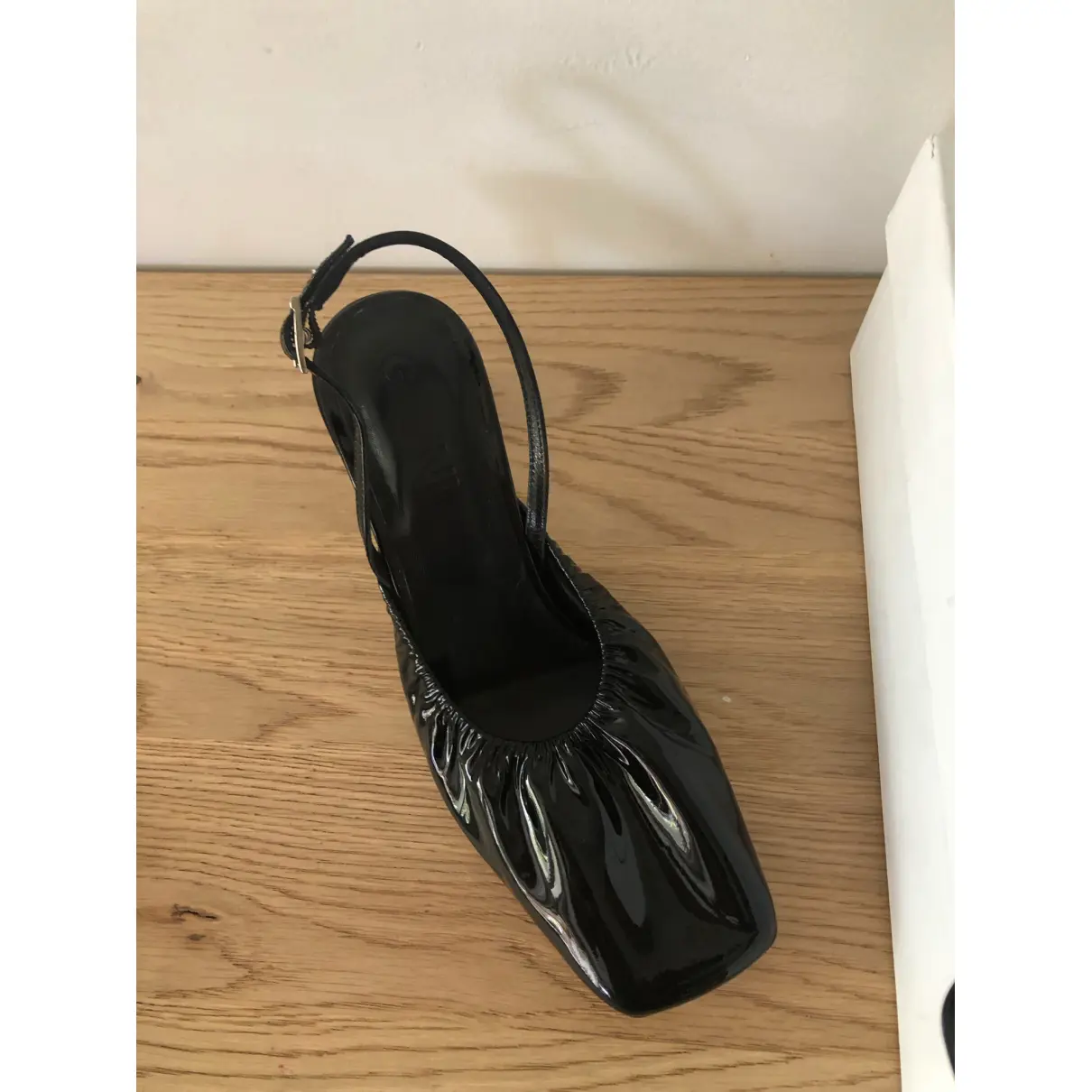 Patent leather heels Ganni