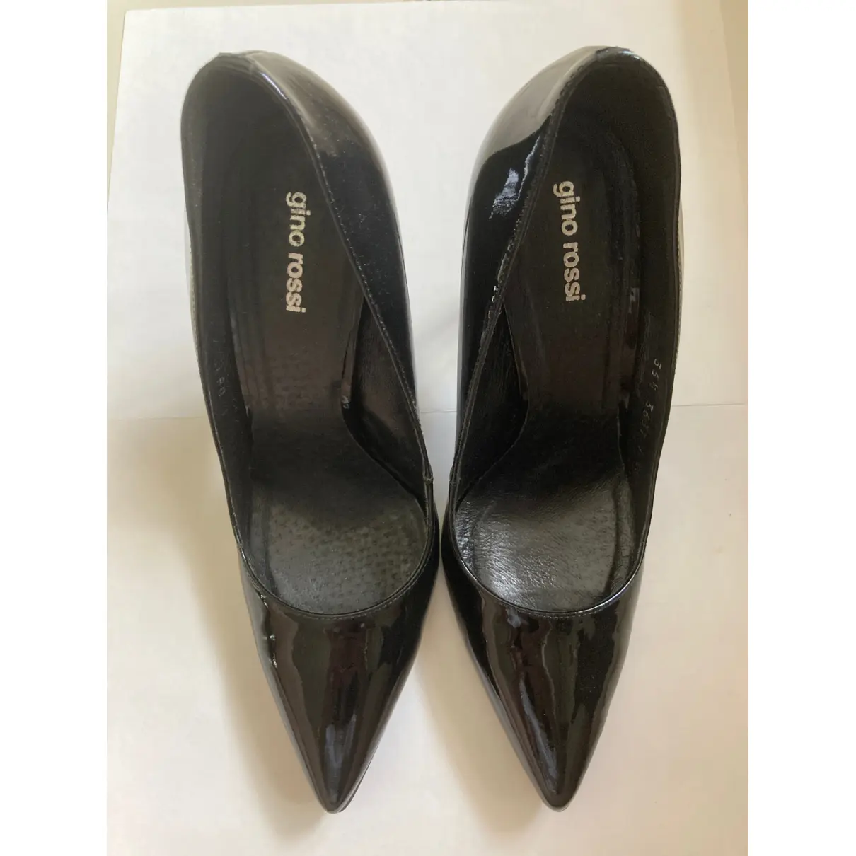 Buy Gino Rossi Patent leather heels online