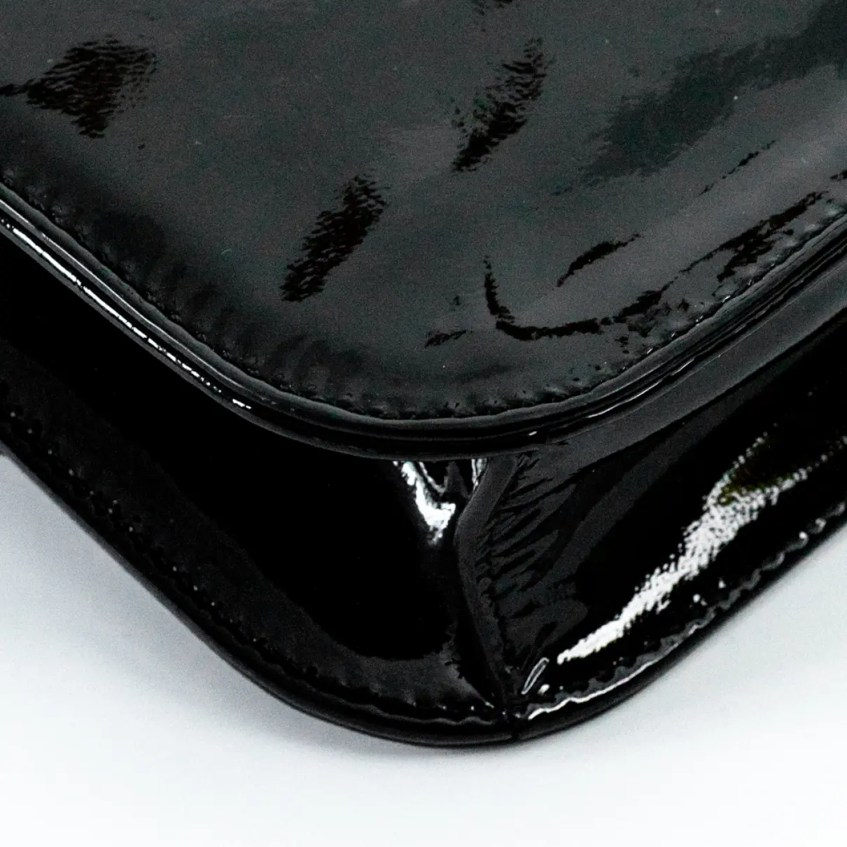 Buy Valentino Garavani Glam Lock patent leather crossbody bag online