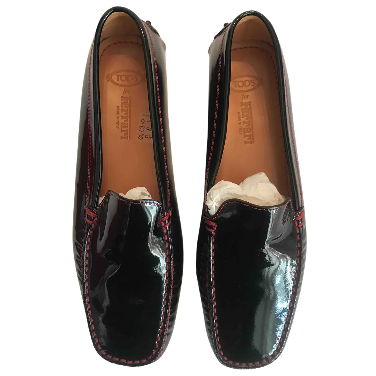 Gommino patent leather flats Tod's