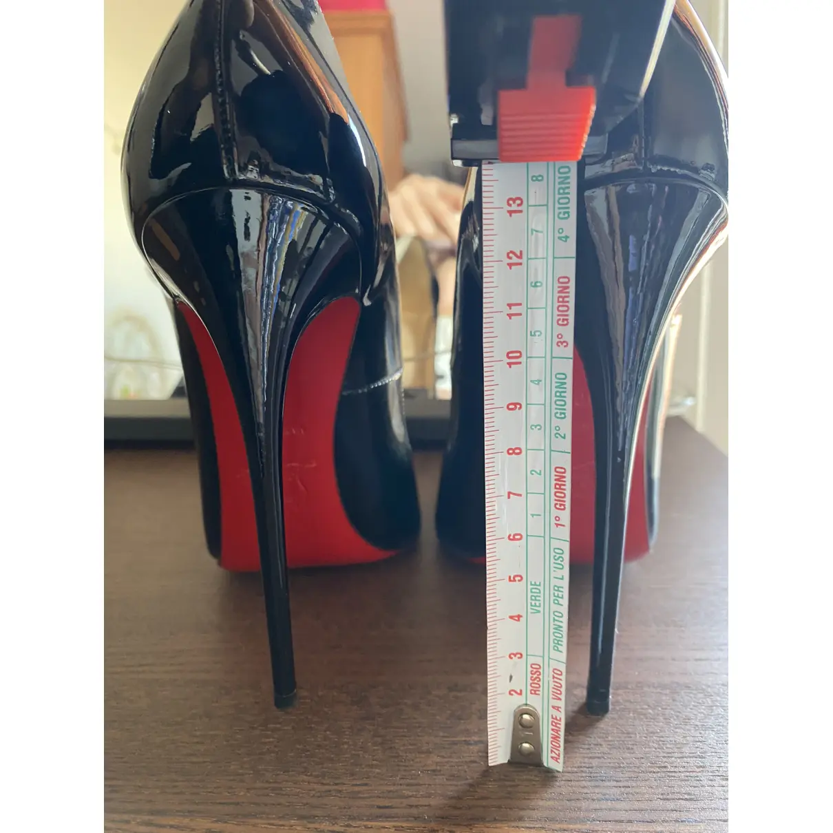Hot Chick patent leather heels Christian Louboutin