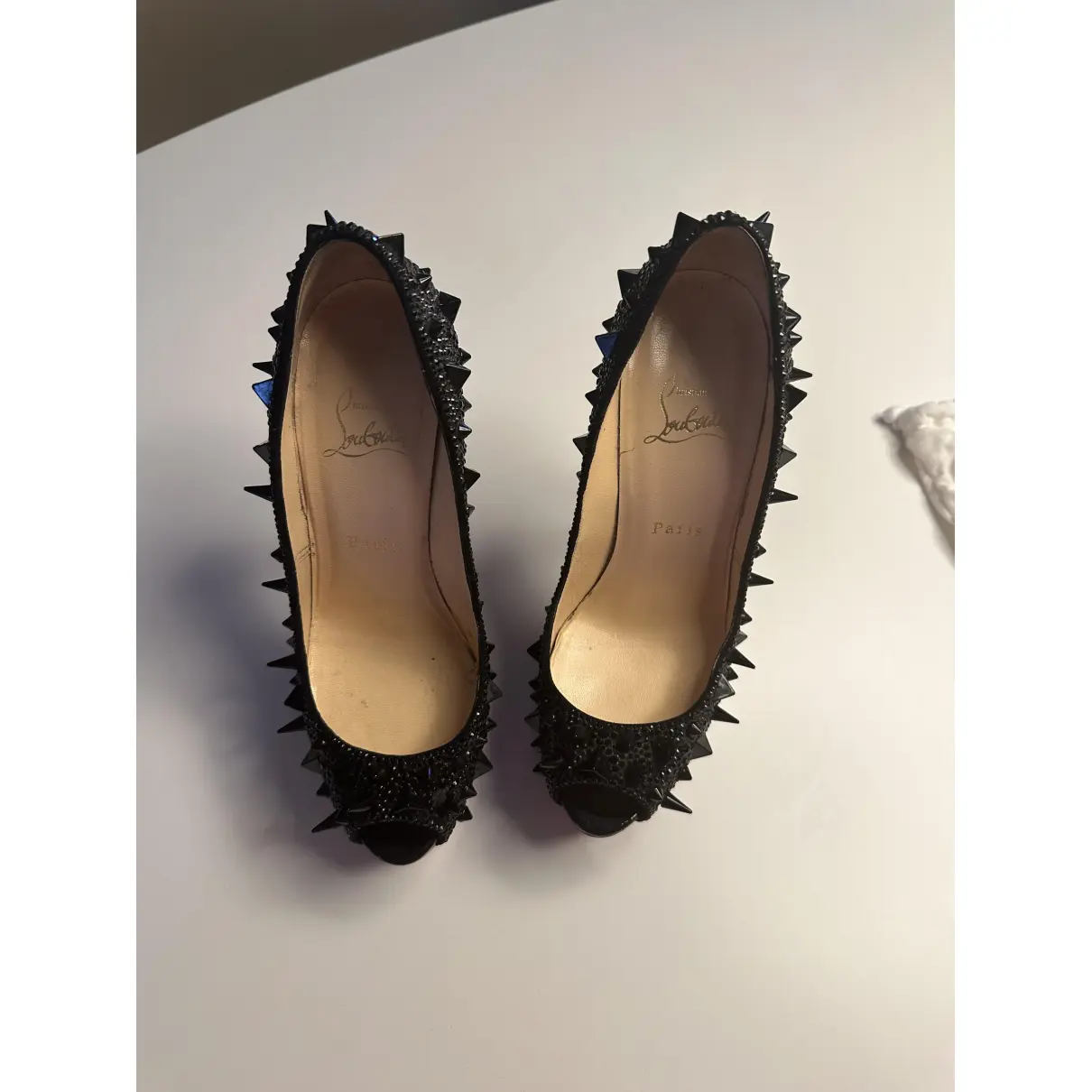 Second hand Shoes Women