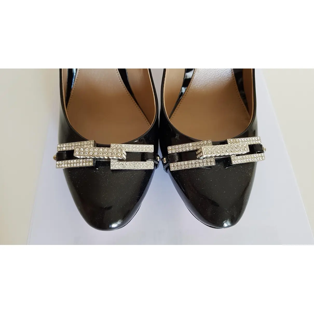Patent leather heels MARIO BOLOGNA
