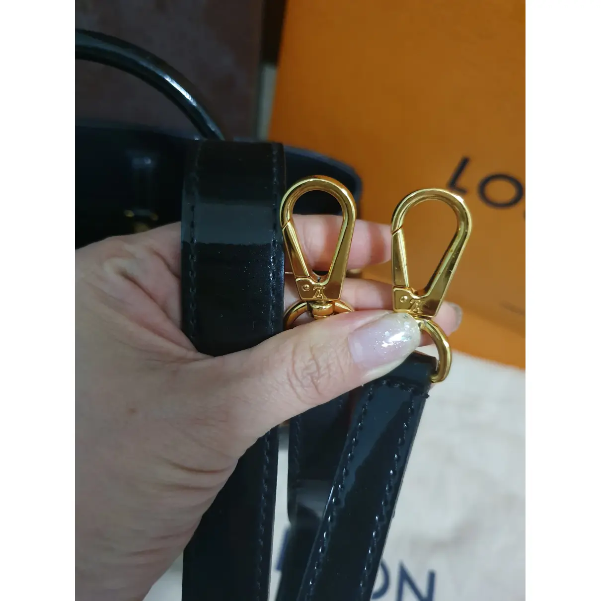 Montaigne patent leather handbag Louis Vuitton