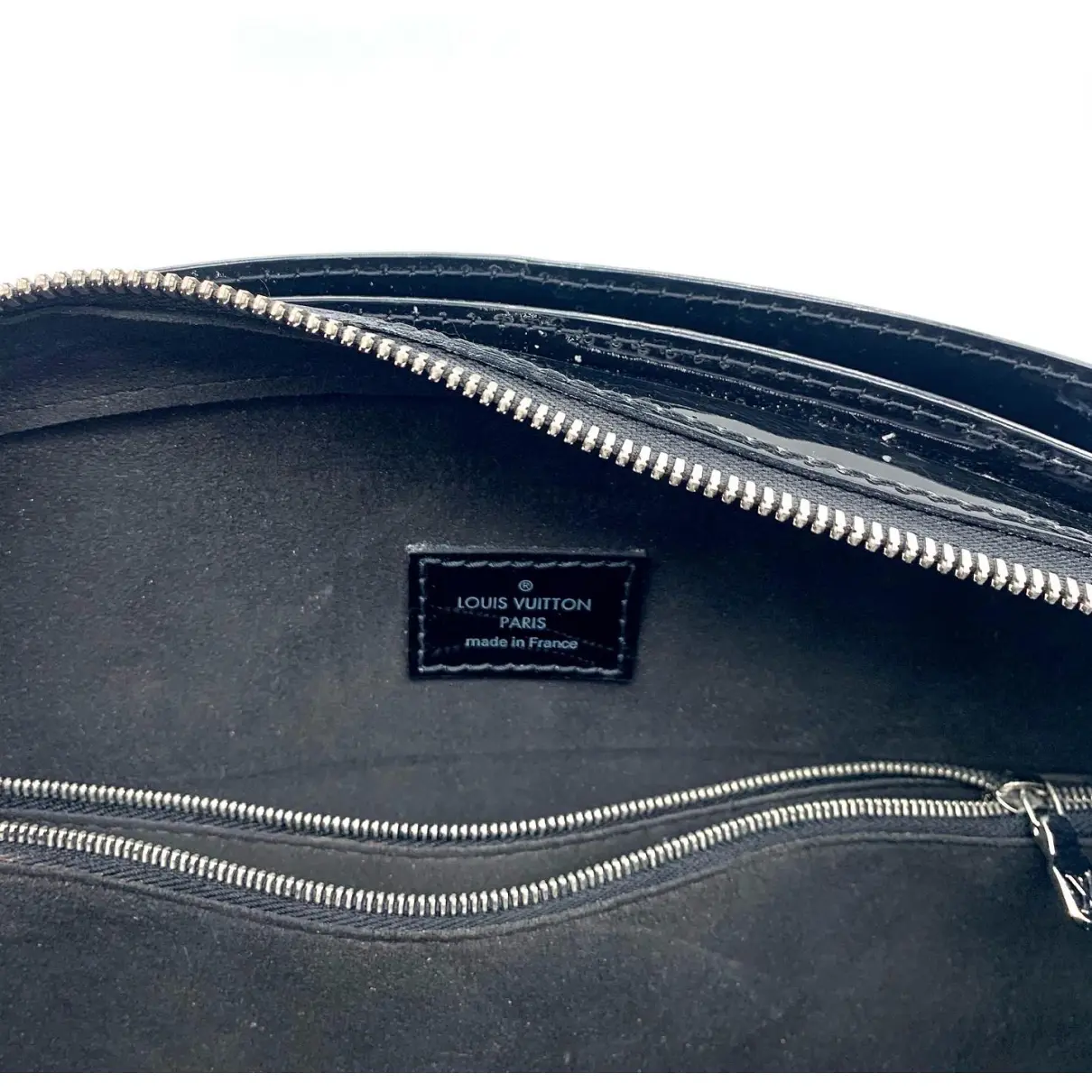 Pont Neuf Vintage patent leather crossbody bag Louis Vuitton