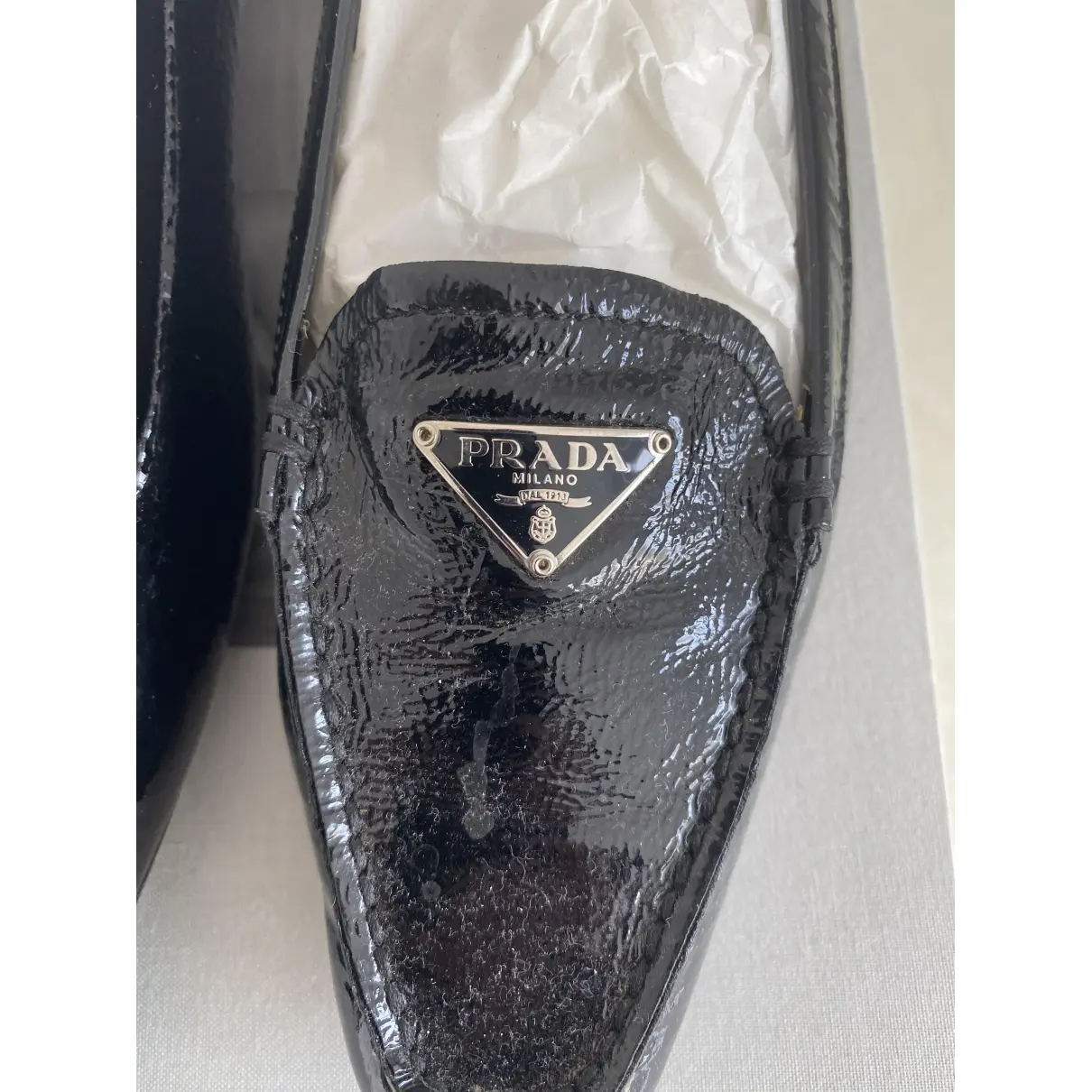 Buy Prada Patent leather flats online - Vintage