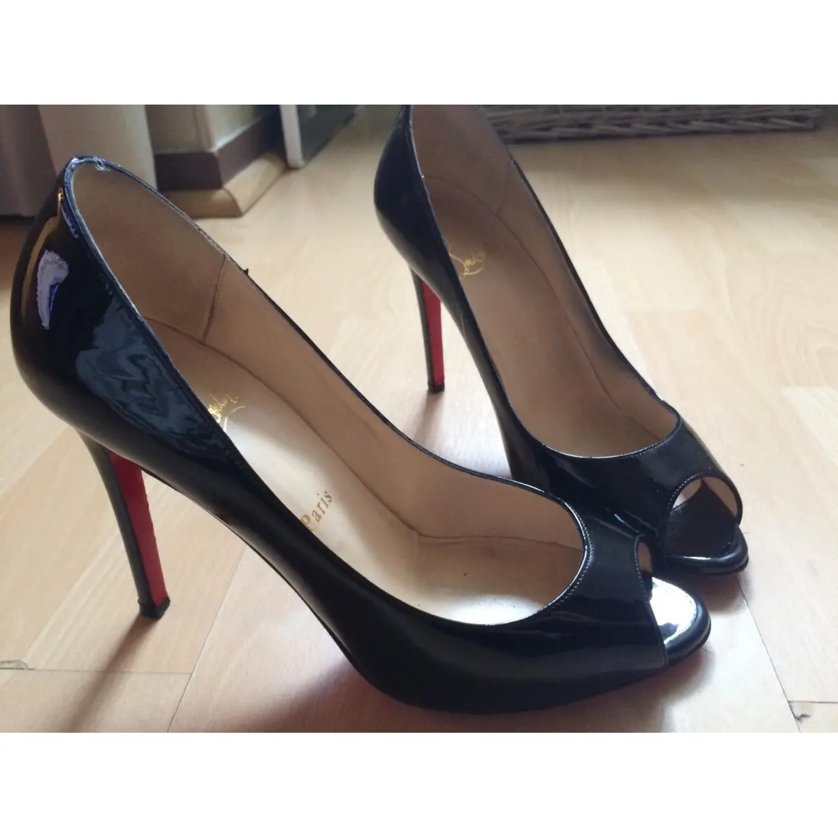 Buy Christian Louboutin Patent leather pumps online