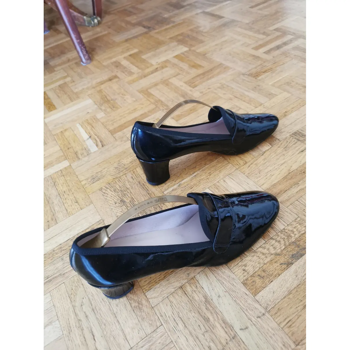Buy Repetto Patent leather flats online
