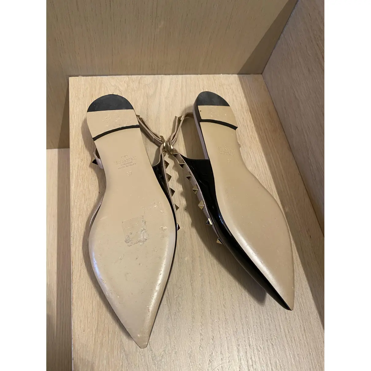 Patent leather sandals Valentino Garavani