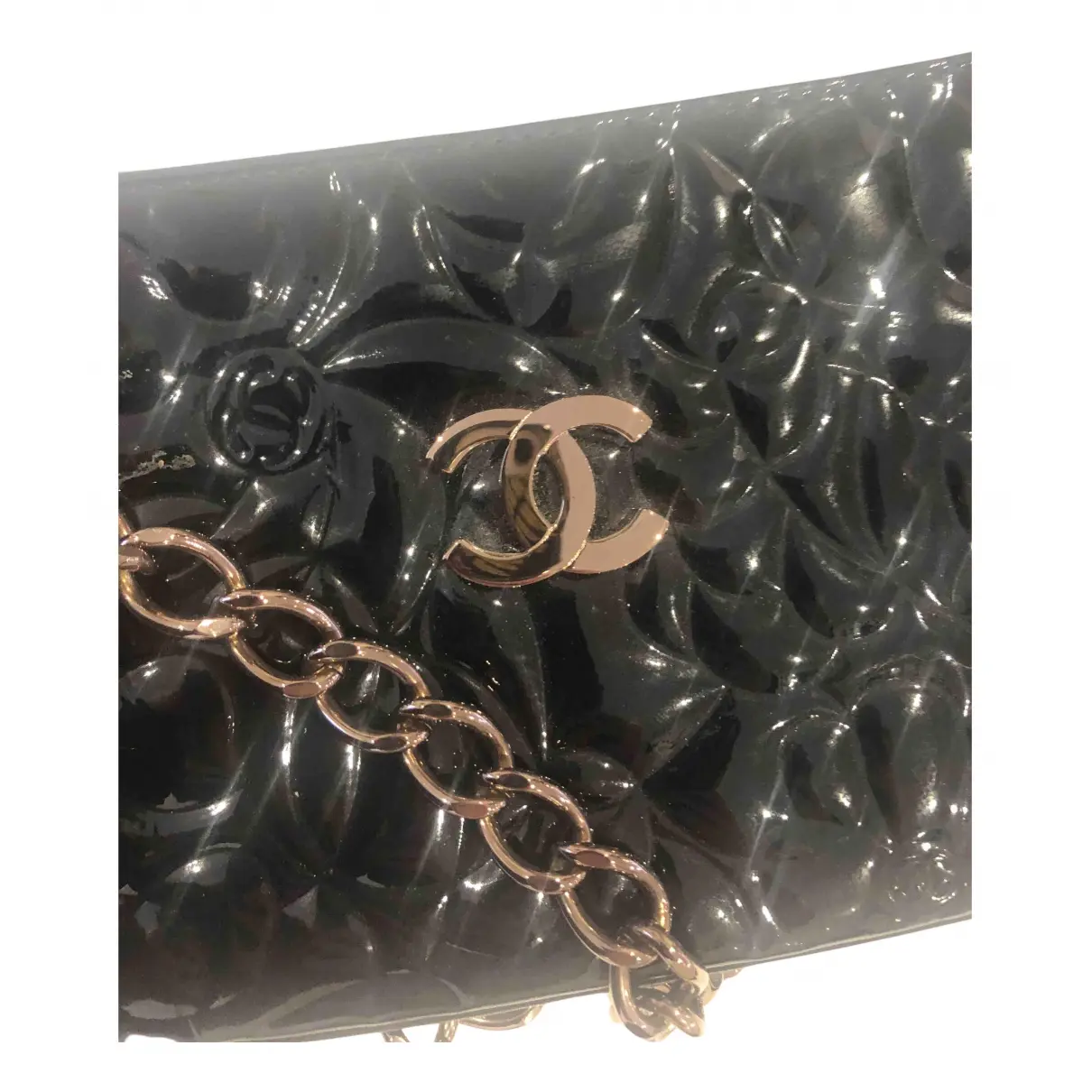 Chanel Wallet on Chain patent leather clutch bag for sale - Vintage