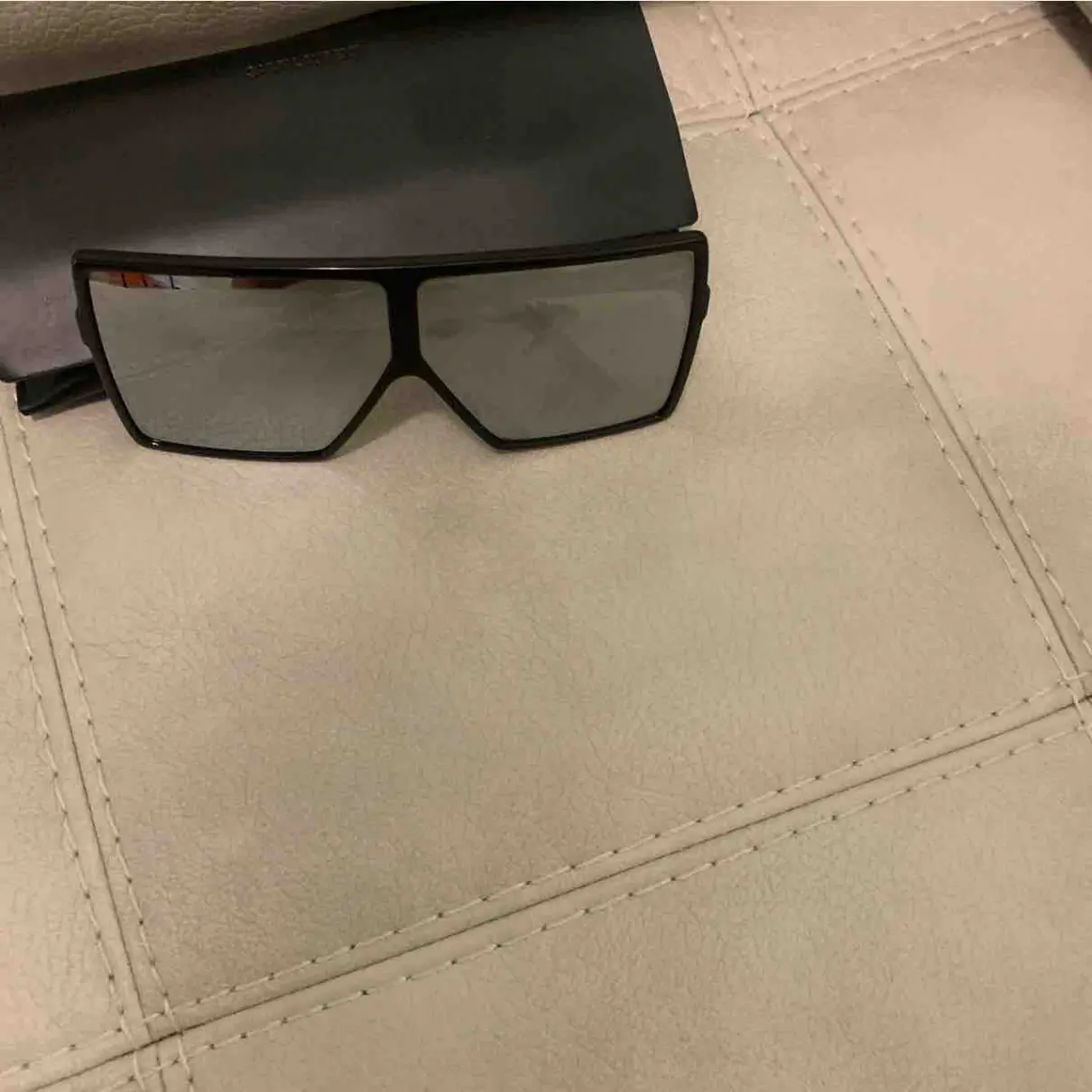 Buy Saint Laurent Betty oversized sunglasses online