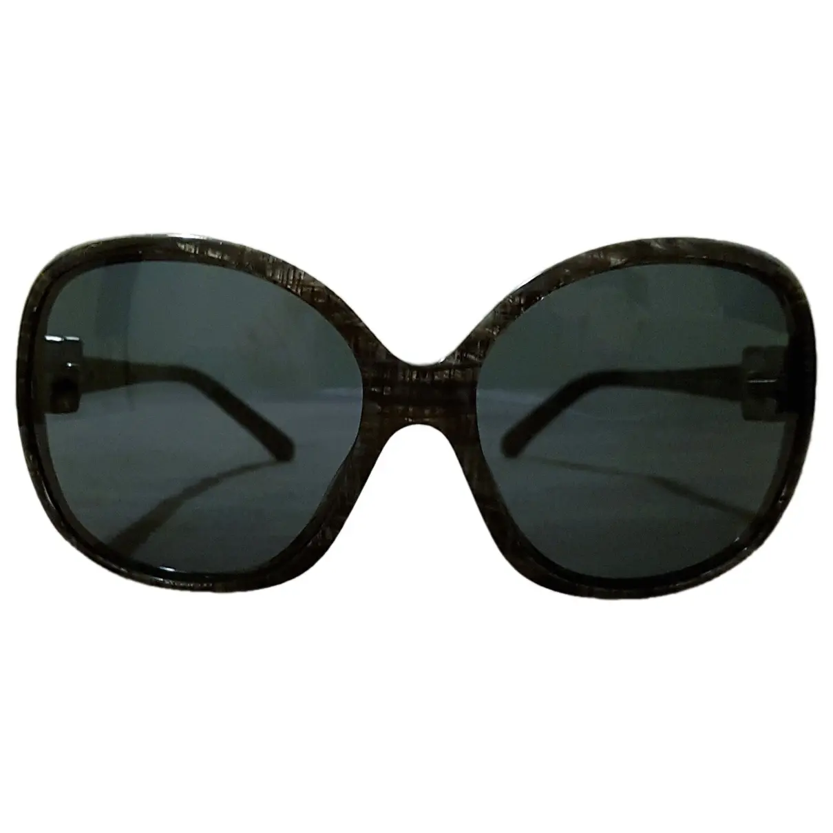 Oversized sunglasses Chanel