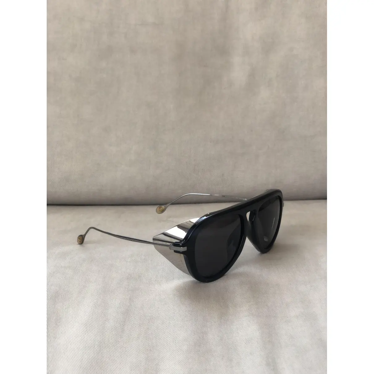 Buy Gucci Aviator sunglasses online