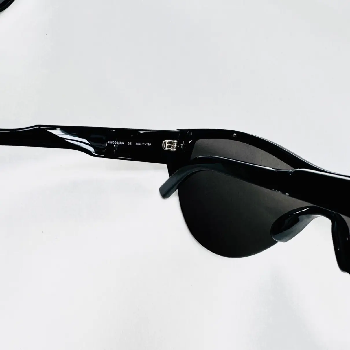 Ski Cat oversized sunglasses Balenciaga