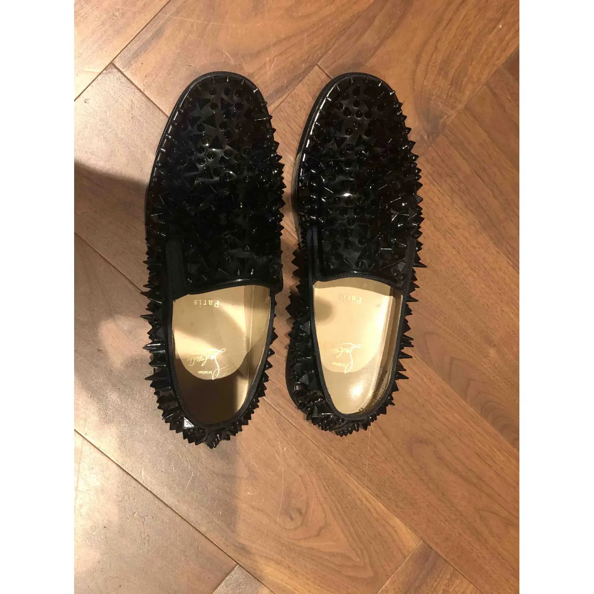 Buy Christian Louboutin Louis low trainers online