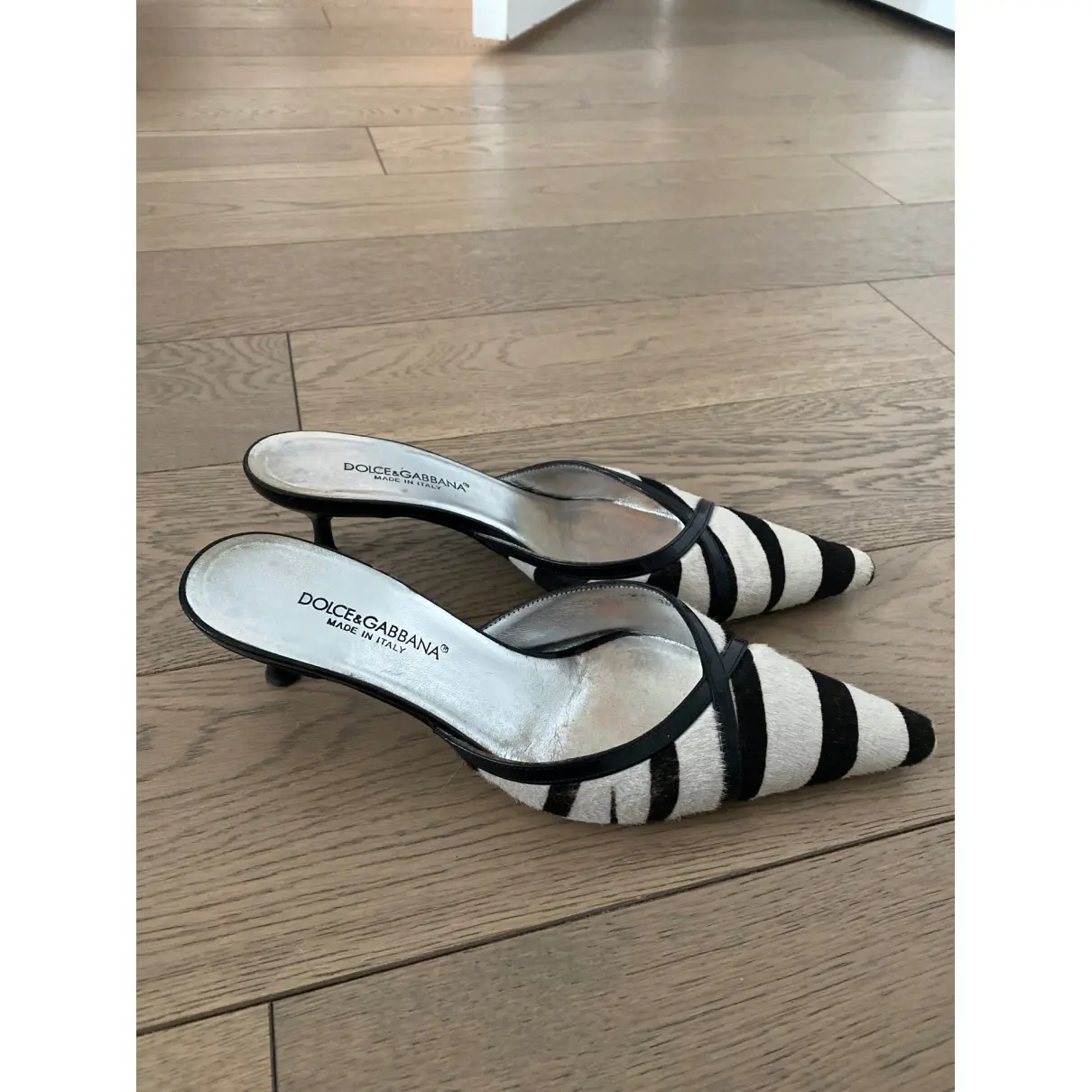 Buy Dolce & Gabbana Pony-style calfskin sandals online