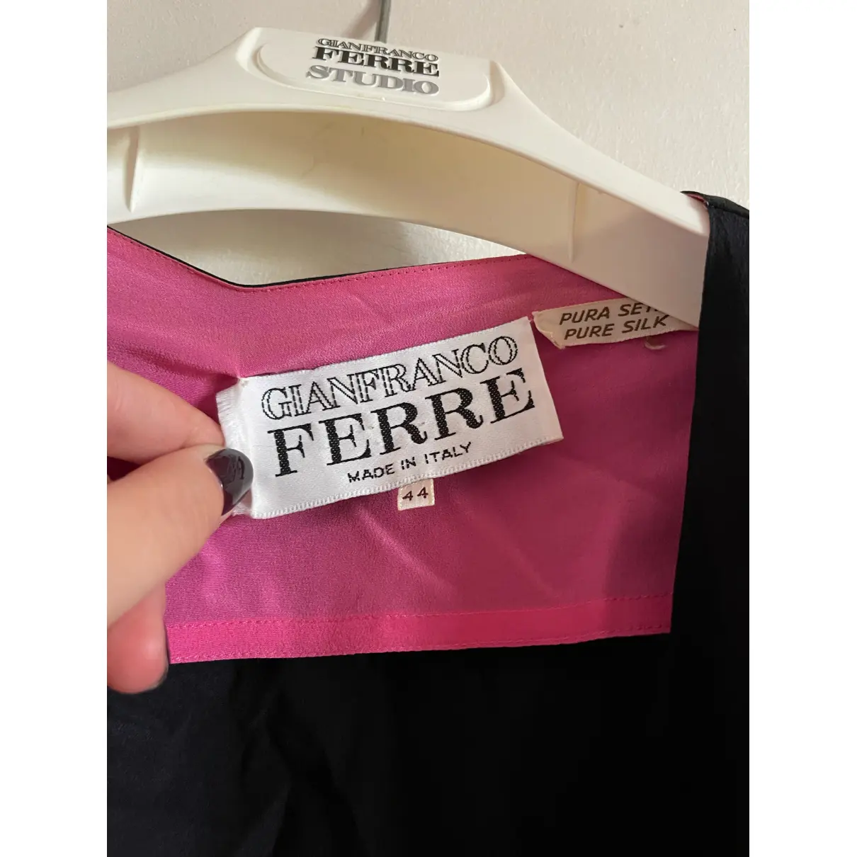 Luxury Gianfranco Ferré Knitwear Women
