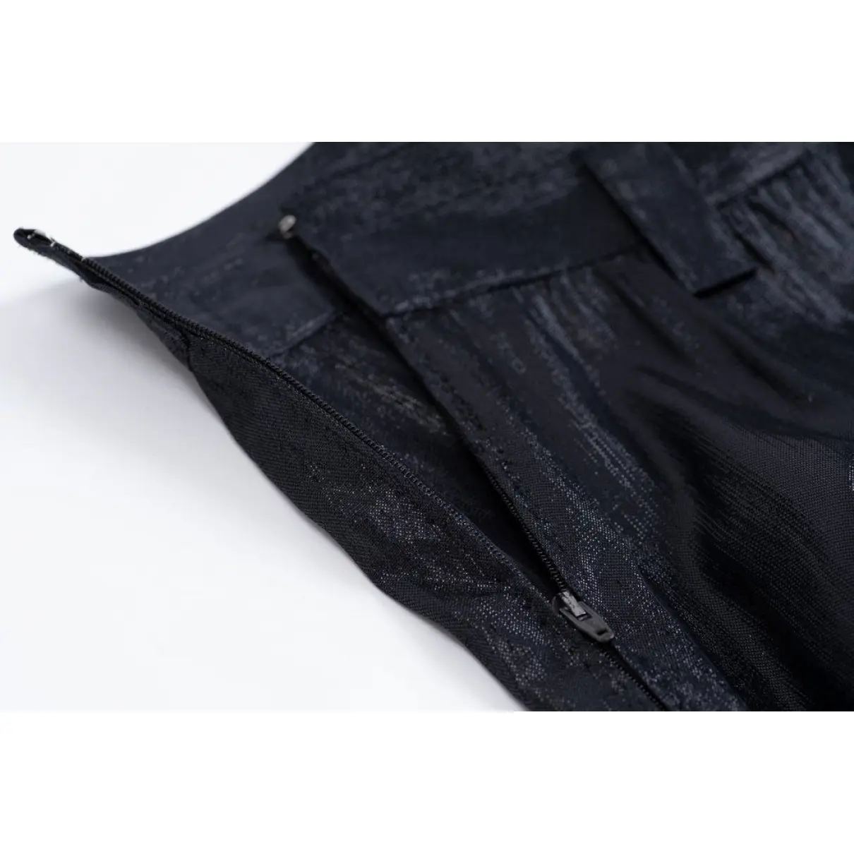 Buy Gianni Versace Silk mid-length skirt online - Vintage
