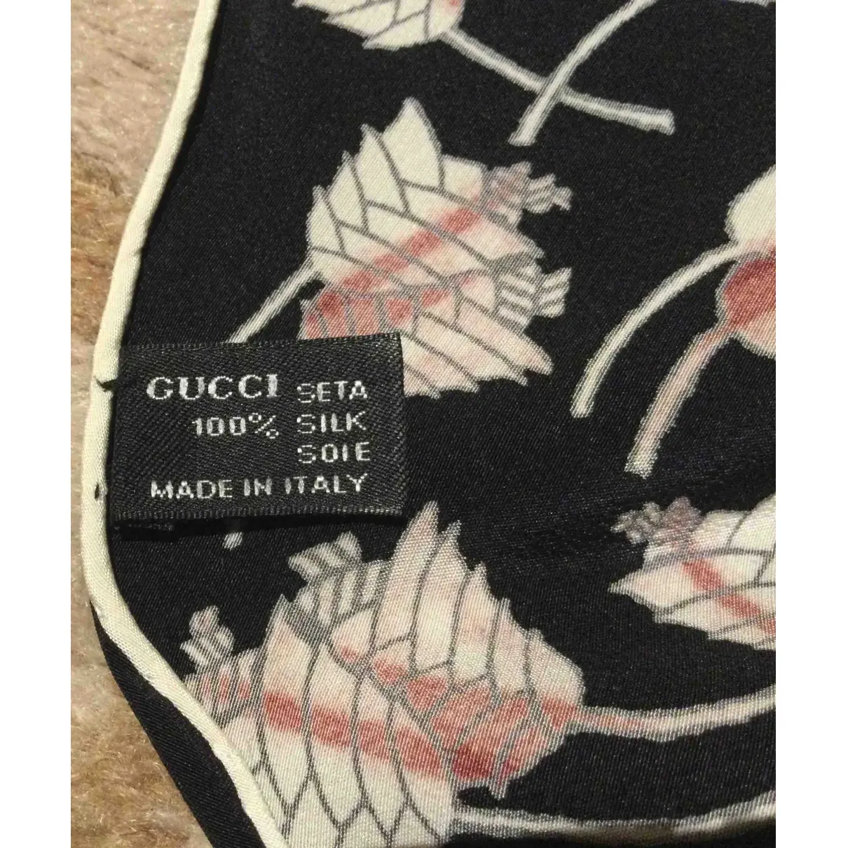Luxury Gucci Scarves Women - Vintage
