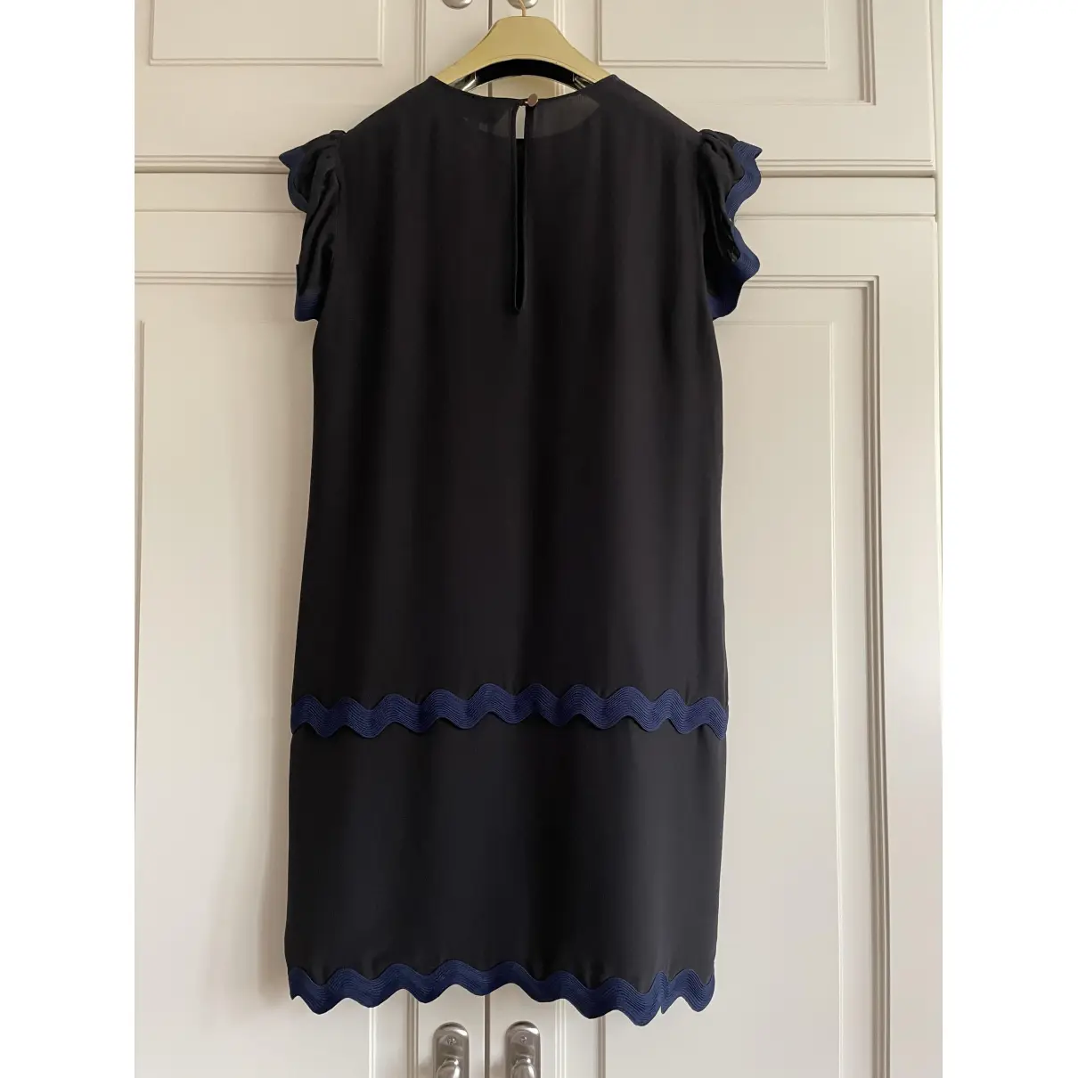 Buy Hoss Intropia Silk dress online