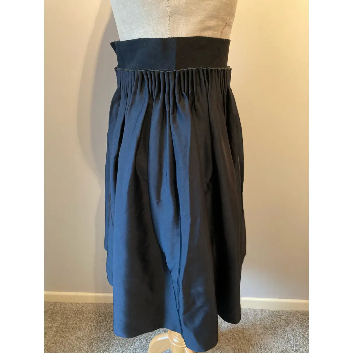 Buy Maison Rabih Kayrouz Silk skirt online