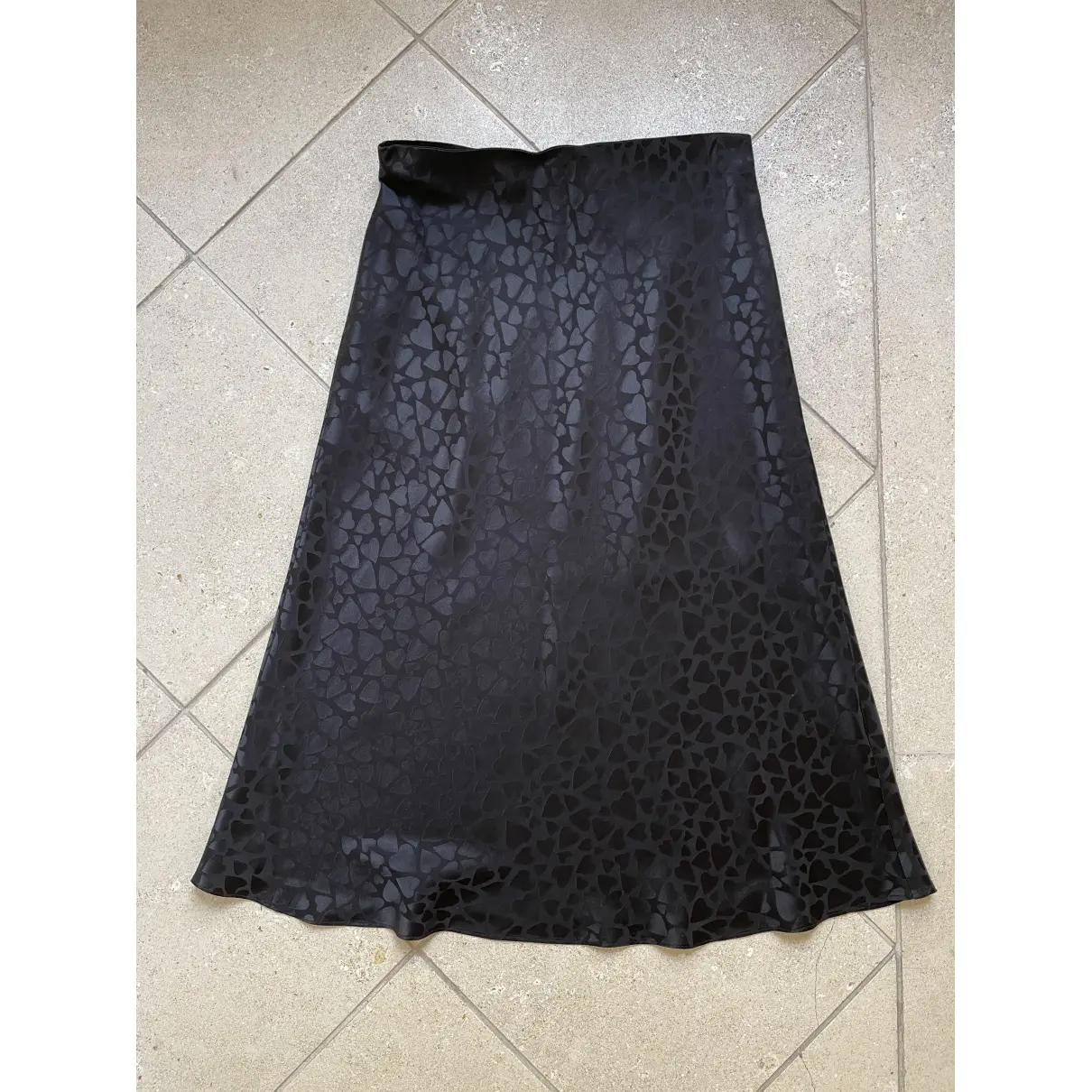 Buy Réalisation Naomi silk mid-length skirt online