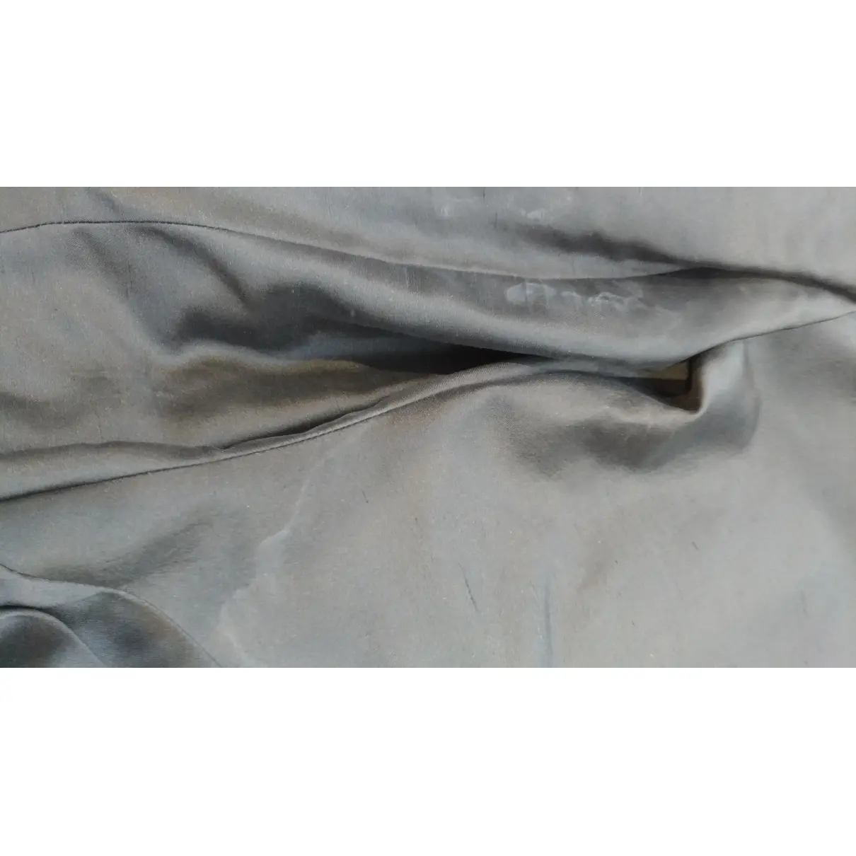 Buy REQUIEM Silk mid-length dress online