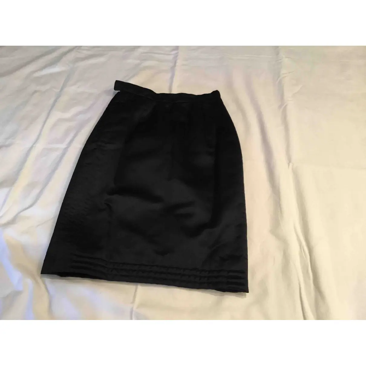Buy Valentino Garavani Silk mid-length skirt online