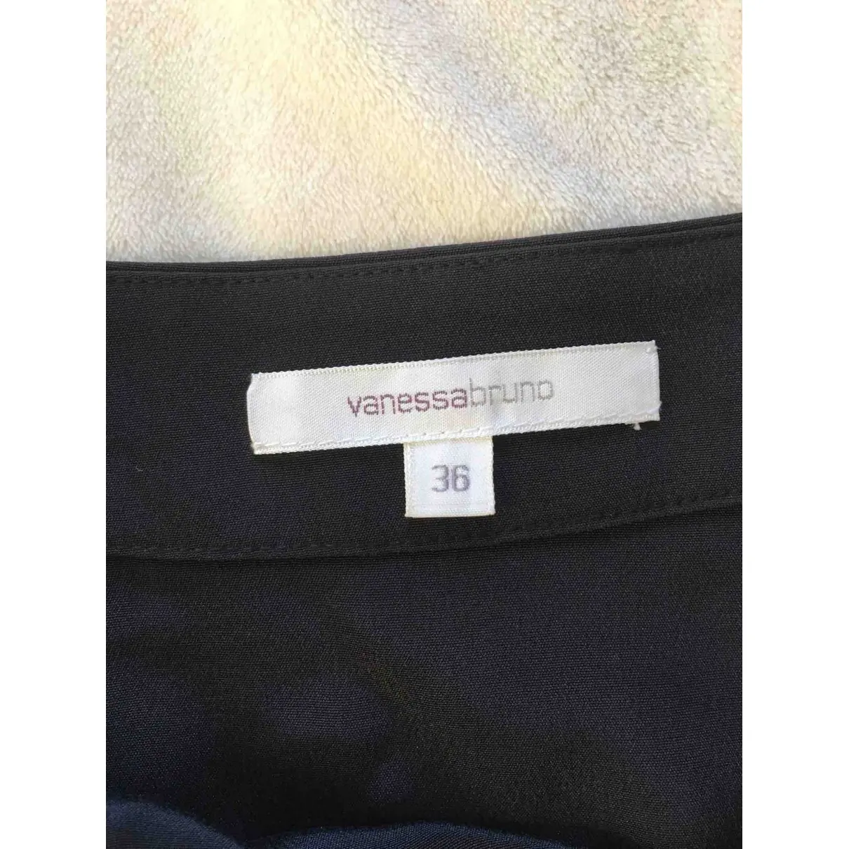 Buy Vanessa Bruno Silk mid-length skirt online