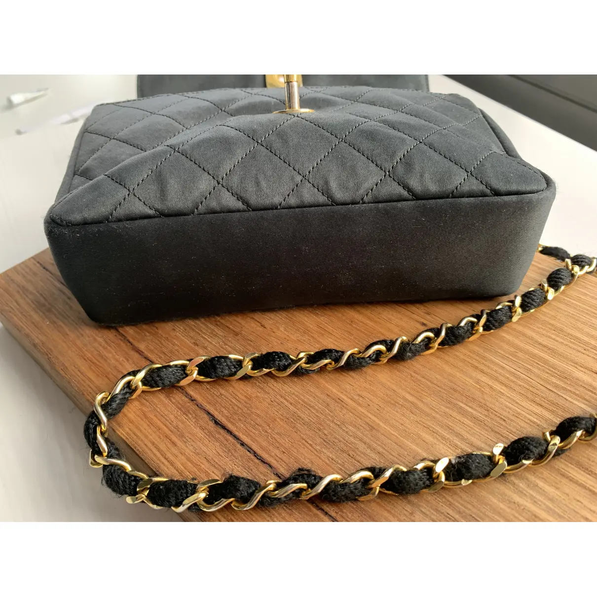 Wallet on Chain silk crossbody bag Chanel - Vintage