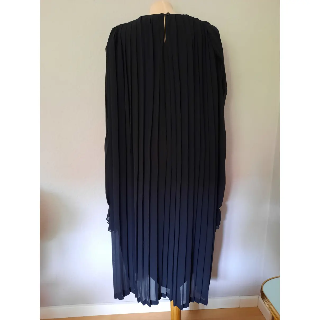 Buy Wunderkind Silk mid-length dress online
